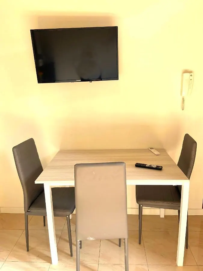 Apartment In Villa Milano 0*, Milan Italy