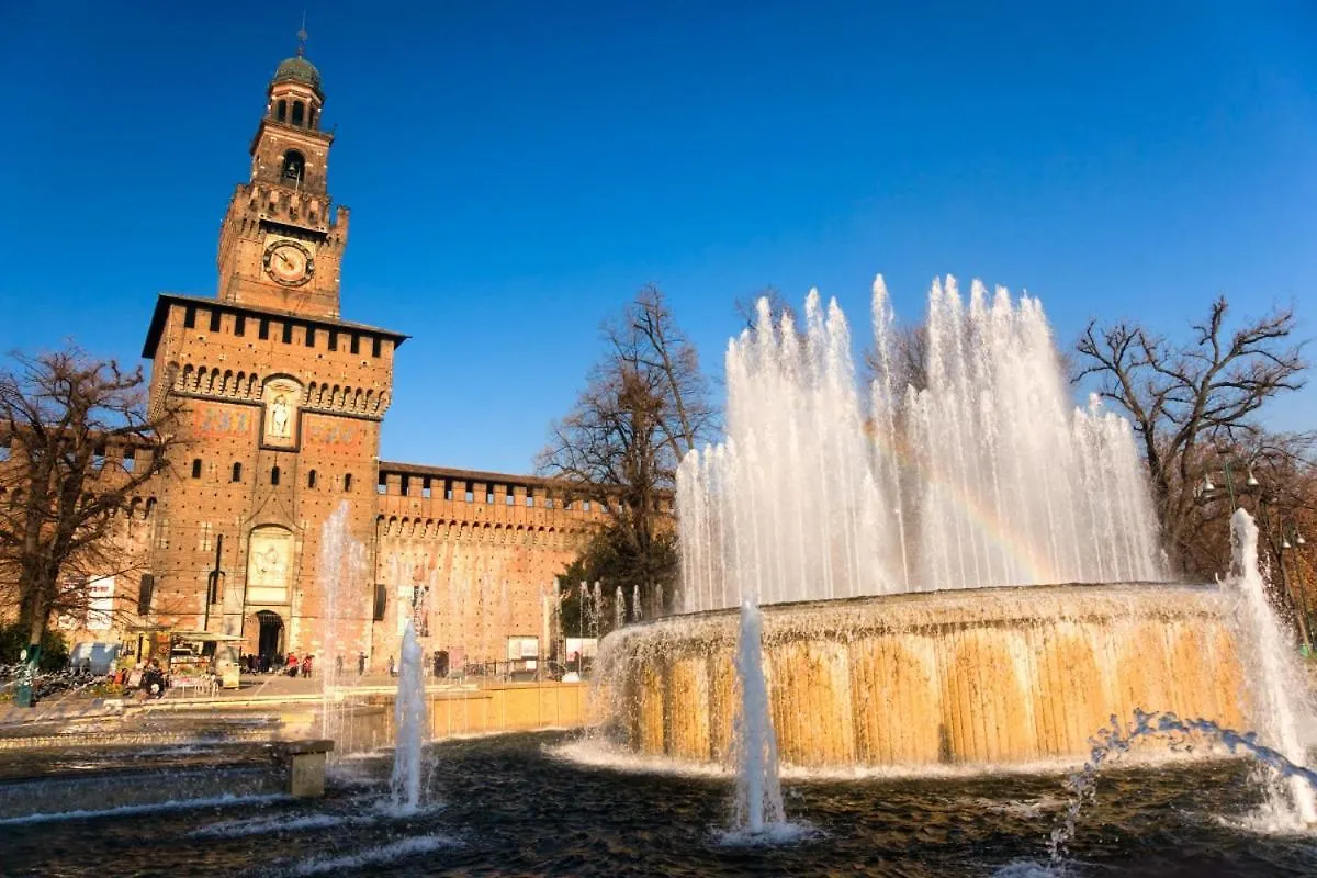 Apartment In Villa Milano Milan